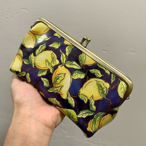 Handmade Cowhide Lemon Print Kisslock Small Clutch/Cosmetic bag/Phone Case - Picture 6 of 13